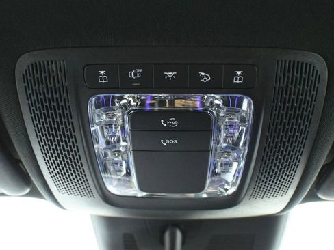 Certified 2025 Mercedes-Benz GLA 250 4MATIC image 19