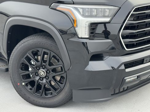 New 2026 Toyota Sequoia Limited w/ Tow Technology Package AWD/4WD image 11