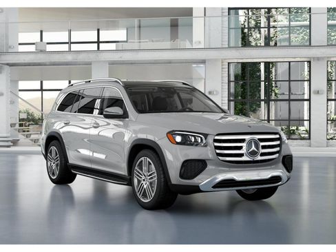 New 2026 Mercedes-Benz GLS 450 4MATIC image 10