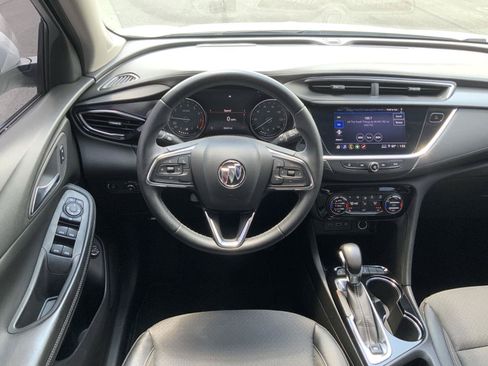 Used 2022 Buick Encore GX Select w/ Sport Touring Package FWD image 27