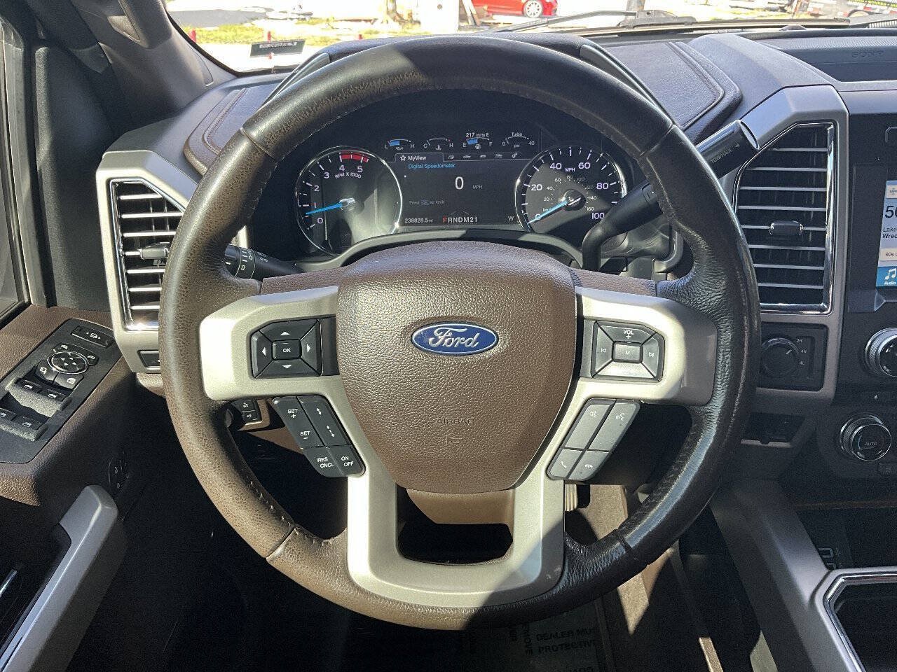 Used 2018 Ford F250 King Ranch w/ King Ranch Ultimate Package AWD/4WD image 34