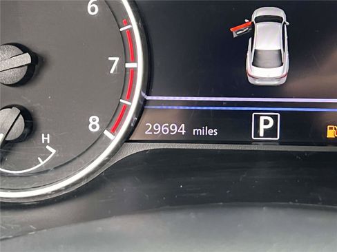 Certified 2023 Nissan Sentra SR w/ Trunk Package image 33