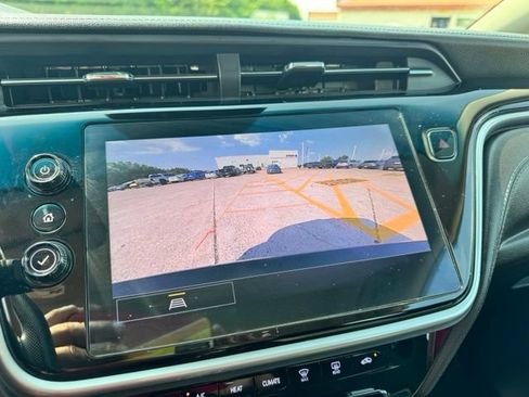 Used 2022 Chevrolet Bolt LT FWD image 29