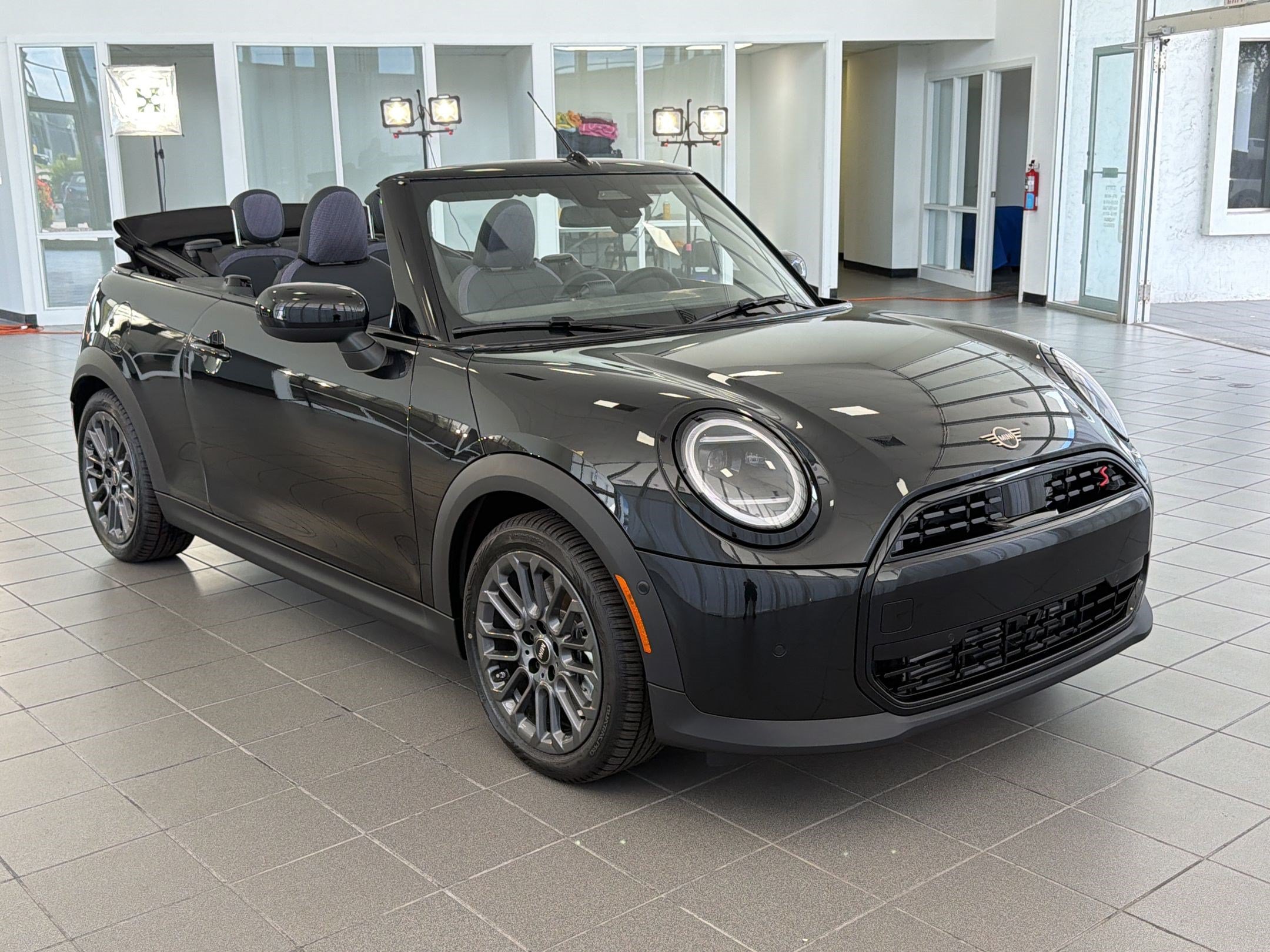 New 2026 MINI Cooper S FWD image 7