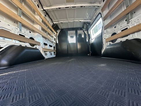Used 2024 Ford Transit 250 Low Roof w/ Exterior Upgrade Package image 22
