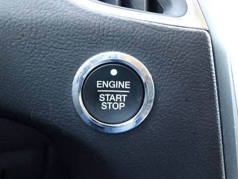 Used 2024 Ford Edge Titanium AWD/4WD image 42