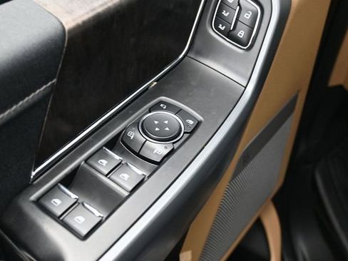 Used 2023 Ford F150 Lariat image 13