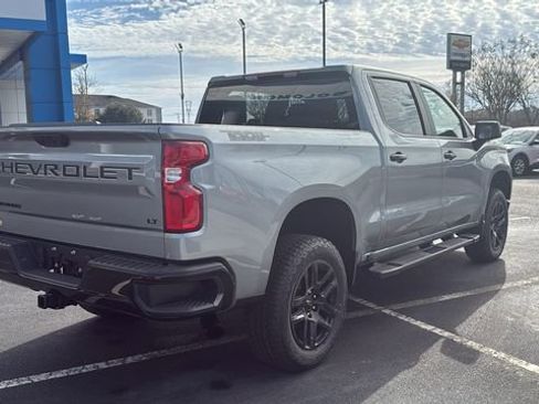 New 2026 Chevrolet Silverado 1500 LT Trail Boss w/ Dark Appearance Package image 7