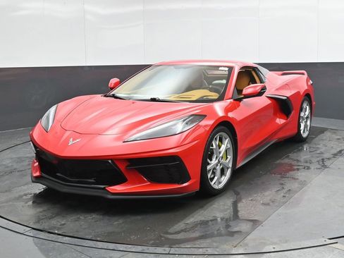 Used 2022 Chevrolet Corvette Stingray w/ Z51 Performance Package image 6