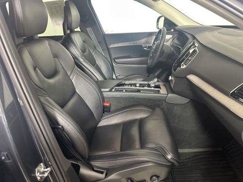 Used 2021 Volvo XC90 T8 Inscription w/ Climate Package image 26