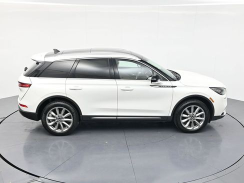 Used 2022 Lincoln Corsair AWD w/ Premium Package image 37