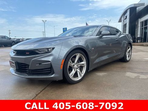 Used 2021 Chevrolet Camaro SS RWD image 18