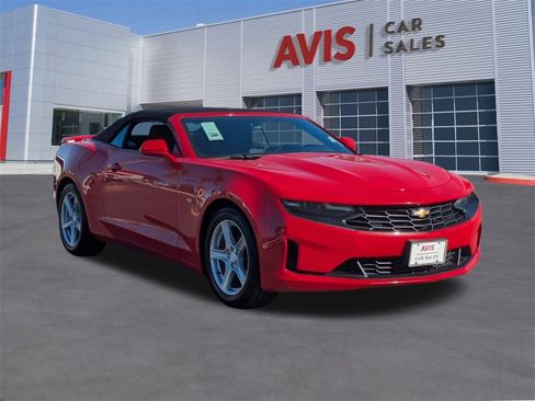 Used 2023 Chevrolet Camaro LT image 3