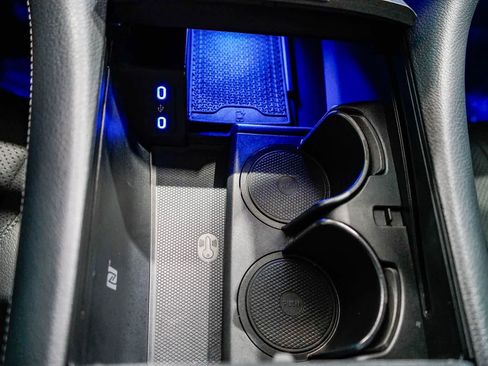 Used 2023 Mercedes-Benz EQS 580 4MATIC SUV image 23