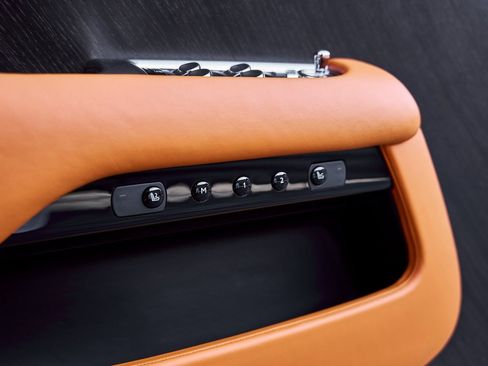 Used 2019 Rolls-Royce Wraith Base image 35