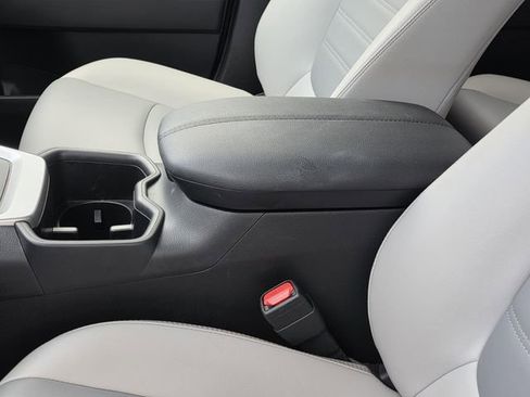 Certified 2023 Toyota RAV4 XLE Premium image 9