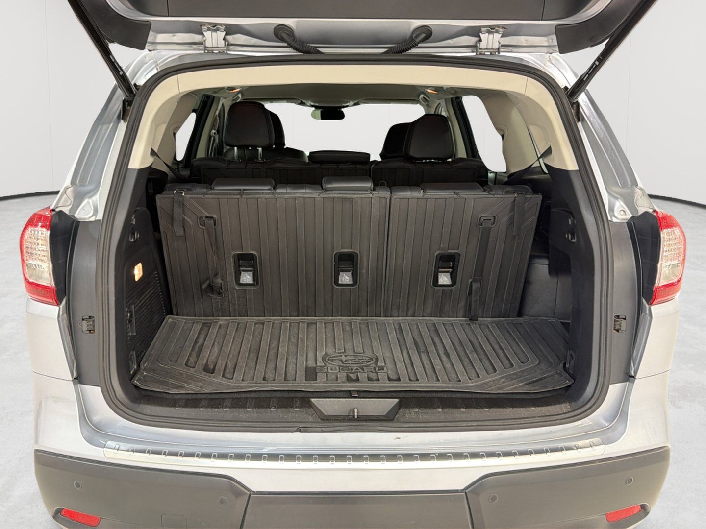Used 2024 Subaru Ascent Limited AWD/4WD image 24