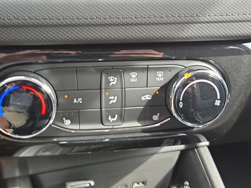 New 2026 Chevrolet TrailBlazer LT w/ Midnight Edition FWD image 27