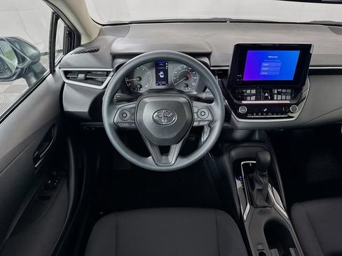 Certified 2025 Toyota Corolla LE FWD image 17