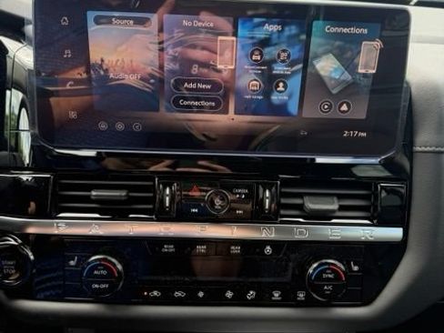 New 2026 Nissan Pathfinder SL AWD/4WD image 23