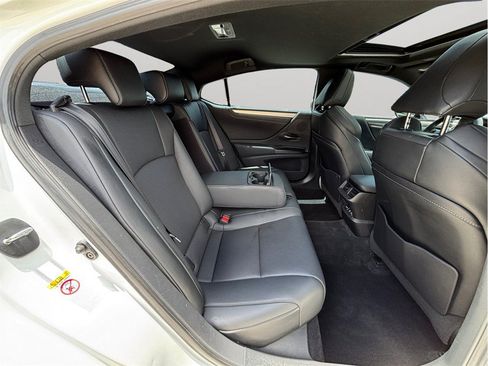 Used 2019 Lexus ES 350 F Sport w/ Accessory Package 2 FWD image 44