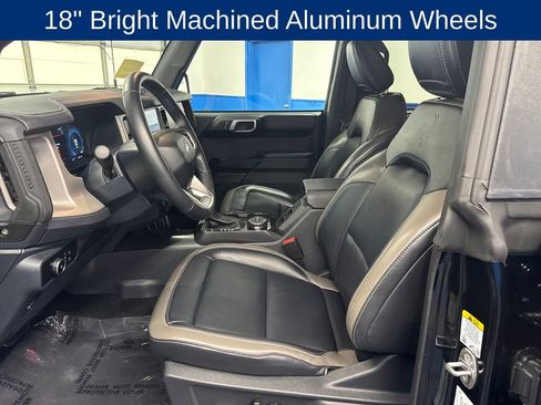 Certified 2025 Ford Bronco Outer Banks AWD/4WD image 10