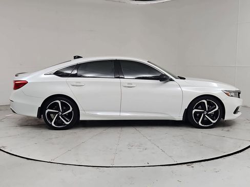 Used 2021 Honda Accord Sport Special Edition image 7