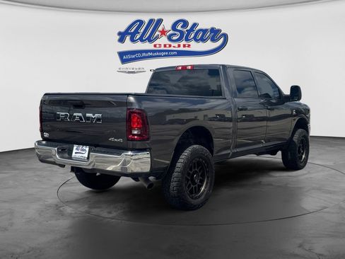 Used 2025 RAM 2500 Tradesman w/ Chrome Appearance Group AWD/4WD image 7