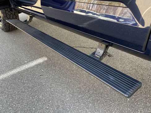 Used 2023 Toyota Tundra Platinum image 16