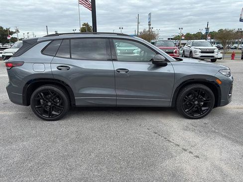 New 2026 Volkswagen Tiguan SE R-Line image 7