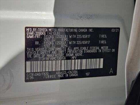 Used 2021 Toyota RAV4 LE FWD image 17