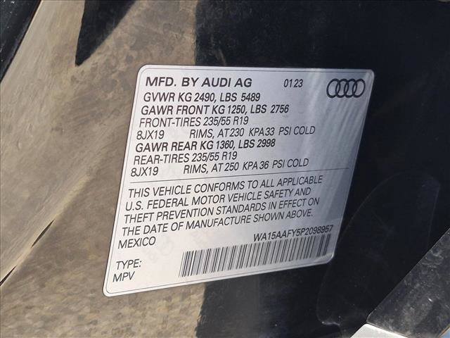 Used 2023 Audi Q5 2.0T Premium Plus w/ Premium Plus Package AWD/4WD image 25