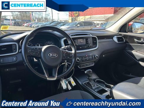 Used 2016 Kia Sorento LX w/ LX Convenience Package image 69