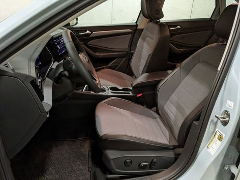 New 2026 Volkswagen Jetta SE image 12