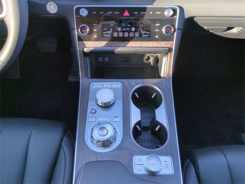 New 2026 Genesis GV80 2.5T Select image 16