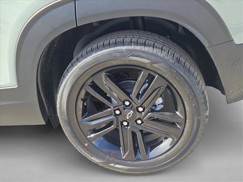 New 2026 Chevrolet TrailBlazer LT w/ Midnight Edition image 10