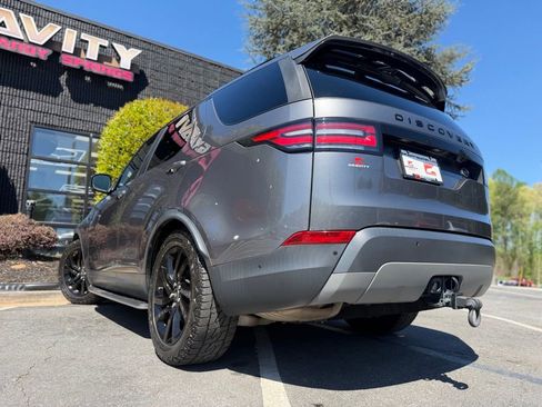 Used 2018 Land Rover Discovery HSE image 20