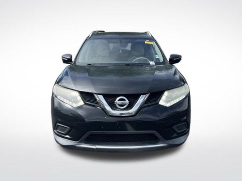 Used 2015 Nissan Rogue SV w/ SV Premium Package FWD image 12