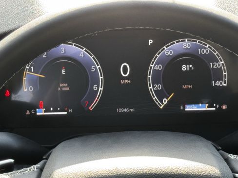 Used 2025 Jeep Grand Cherokee L Altitude RWD image 15