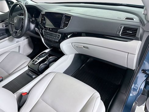 Used 2020 Honda Pilot Touring image 18