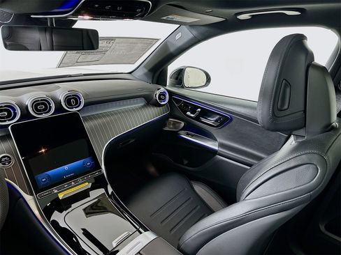 New 2026 Mercedes-Benz GLC 300 image 26