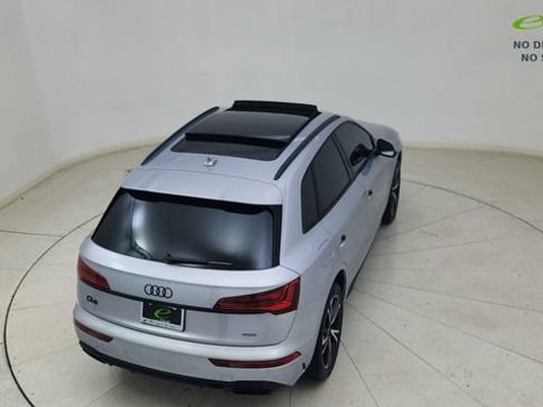 Used 2025 Audi Q5 2.0T Premium Plus w/ Premium Plus Package AWD/4WD image 86
