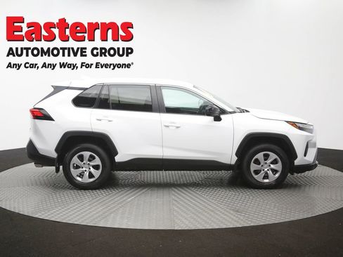Used 2023 Toyota RAV4 LE AWD/4WD image 44