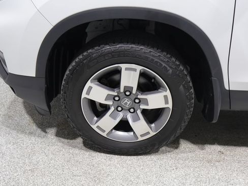 Used 2024 Honda Ridgeline RTL image 9