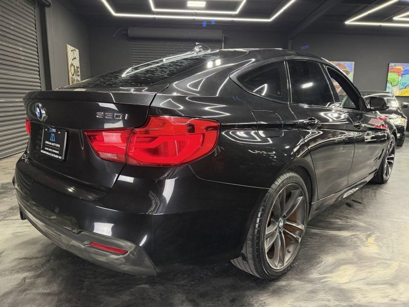 Used 2017 BMW 330i Gran Turismo xDrive AWD/4WD image 5