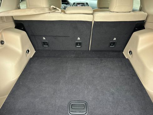 Used 2019 Jeep Cherokee Latitude w/ Popular Appearance Group image 15