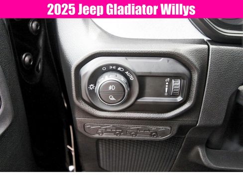New 2025 Jeep Gladiator Willys image 12