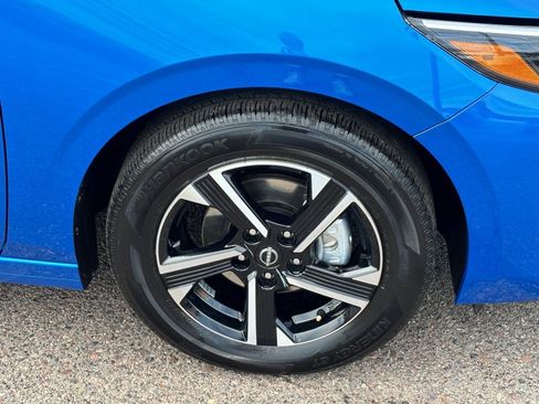 Certified 2025 Nissan Sentra SV image 8