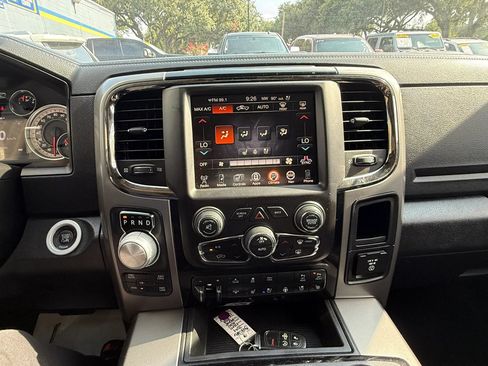 Used 2014 RAM 1500 Sport w/ Convenience Group AWD/4WD image 12
