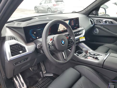 New 2026 BMW XM Label Red image 9